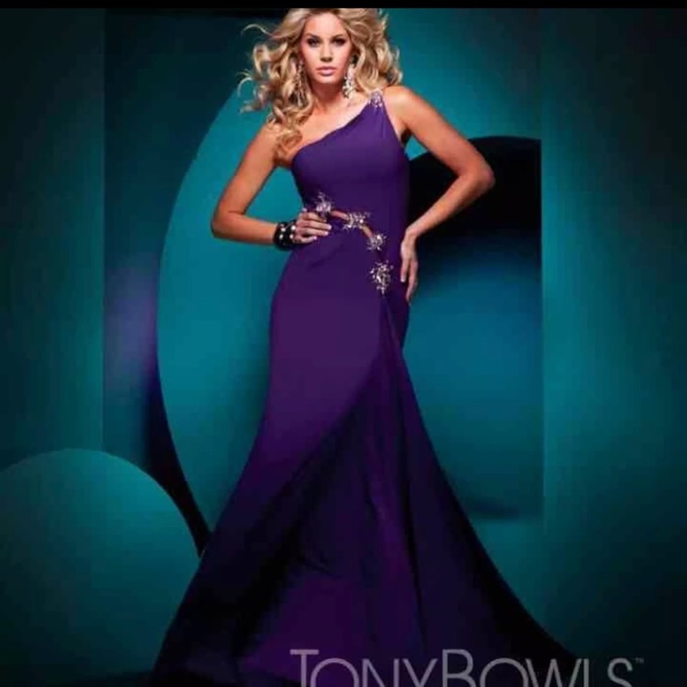 Tony Bowls Dress